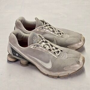 Nike Shox Metallic Silver White Mens Size 9‎ Vintage 2006 Shoes 315378-112